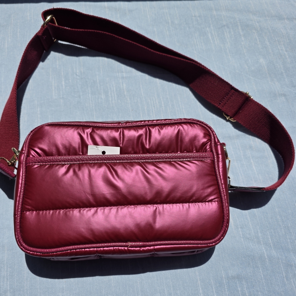 Elegant Burgundy Crossbody Bag